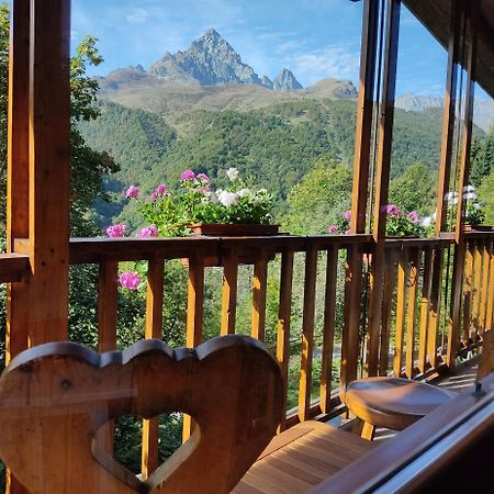 La Finestra Sul Monviso Apartment Crissolo Luaran gambar