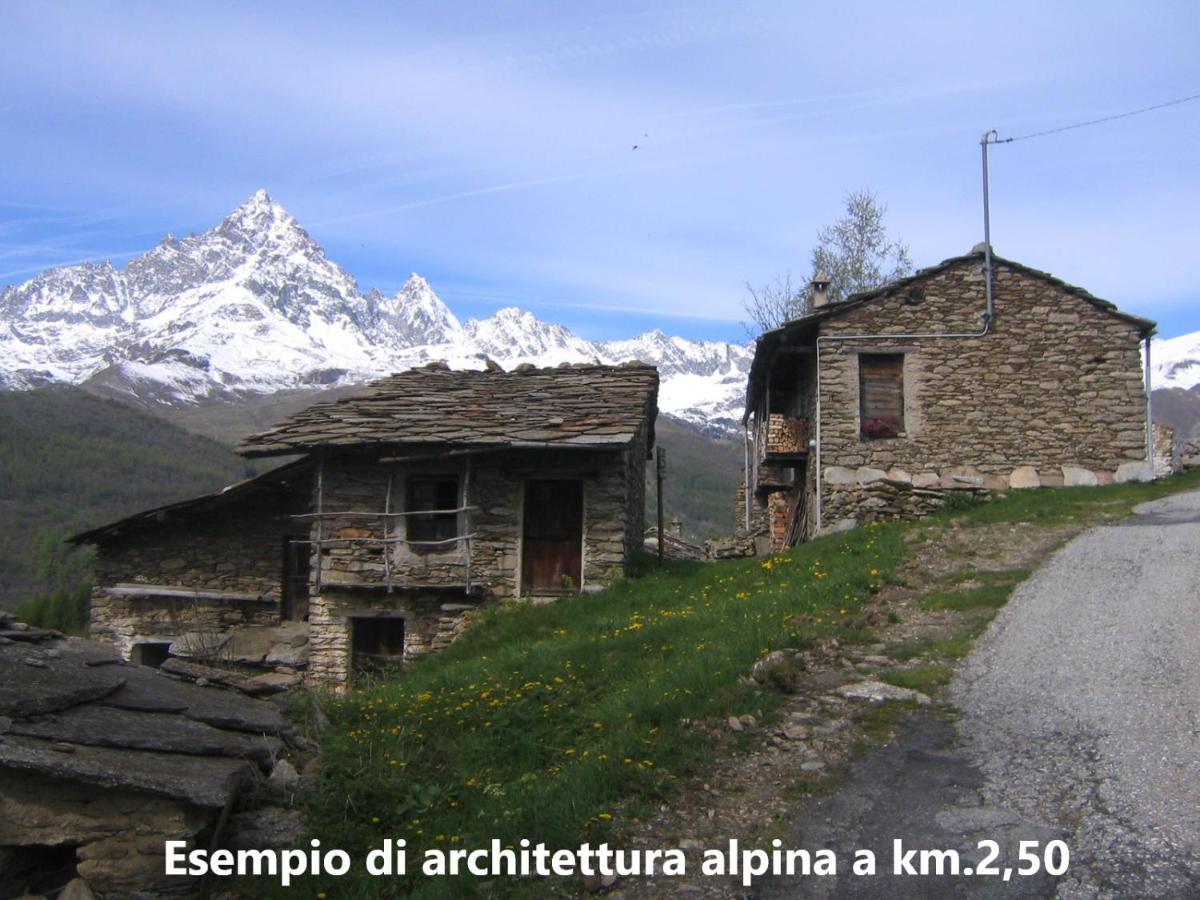 La Finestra Sul Monviso Apartment Crissolo Luaran gambar